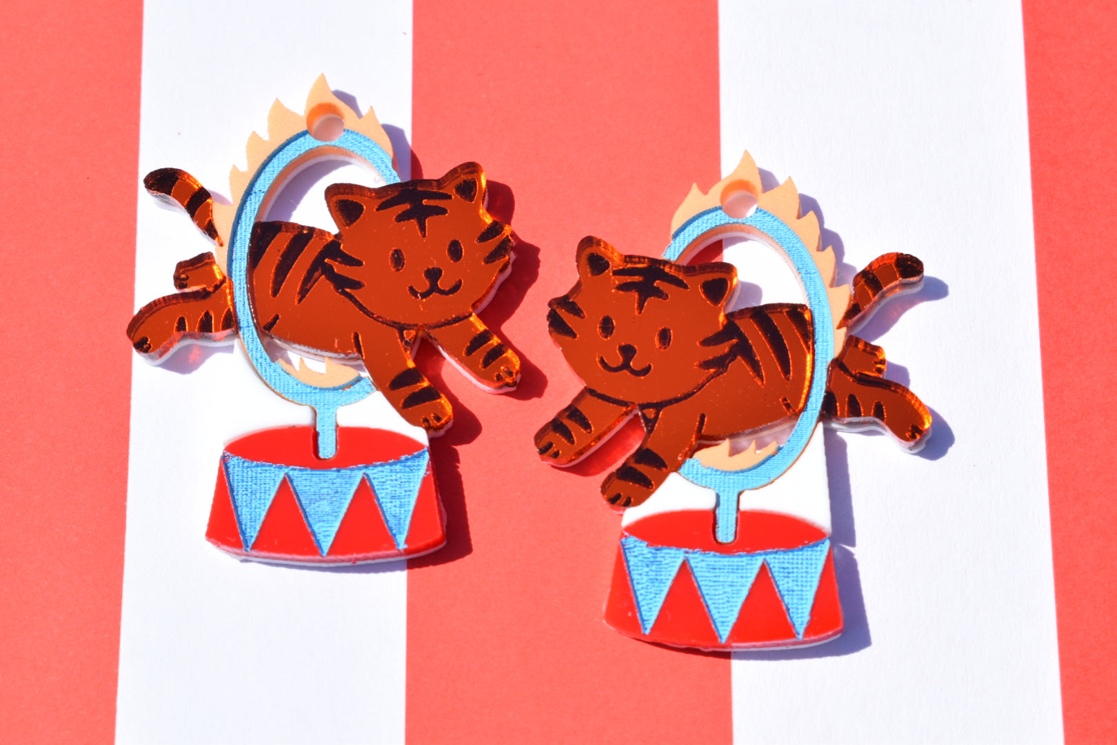 Tigre acróbata