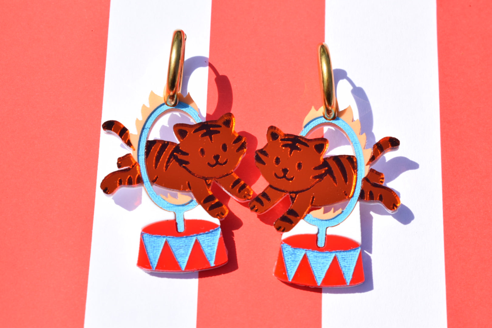 Tigre acróbata